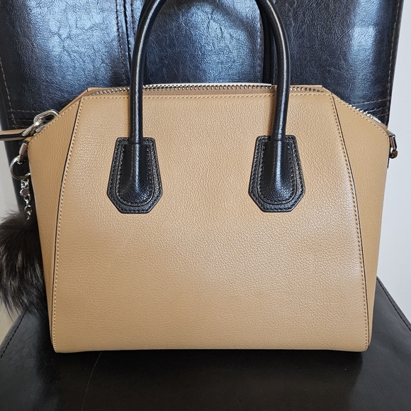 Givenchy Antigona - Picture 14 of 16